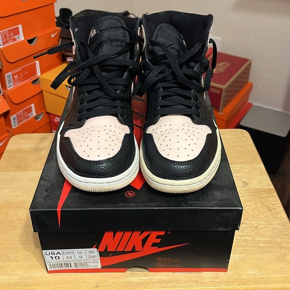 Jordan 1 Retro High OG “Black Crimson Tint” - Picture 2 of 10